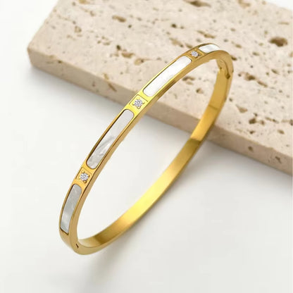Golden Pearl Shine Bangle